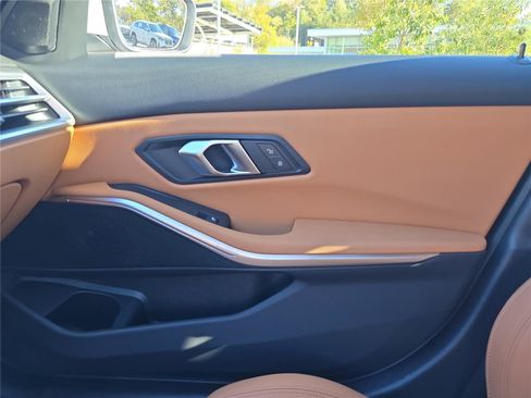New 2025 BMW 330i xDrive w/ Premium Package image 23