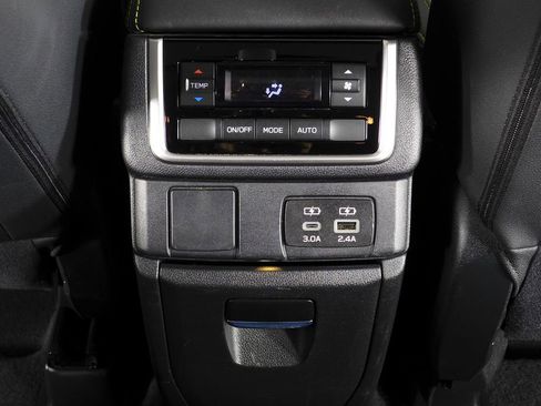 Used 2024 Subaru Ascent Onyx Edition image 25