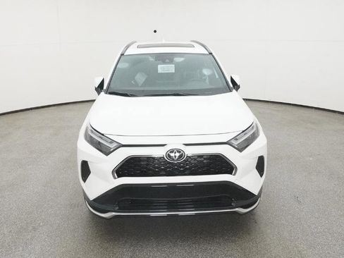 New 2025 Toyota RAV4 SE image 2