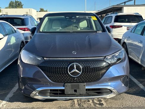 Certified 2023 Mercedes-Benz EQE 350+ 4MATIC SUV w/ Exclusive Trim Package image 6