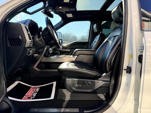 Used 2021 Ford F250 Platinum w/ FX4 Off-Road Package image 18
