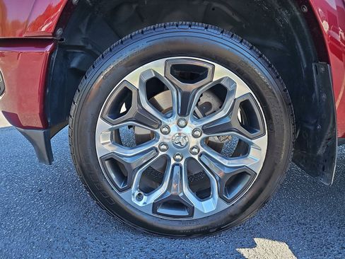 Used 2019 RAM 1500 Limited AWD/4WD image 32
