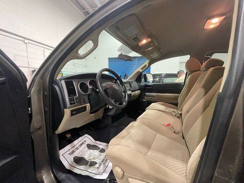 Used 2012 Toyota Tundra 4x4 Double Cab w/ Tow Pkg image 14