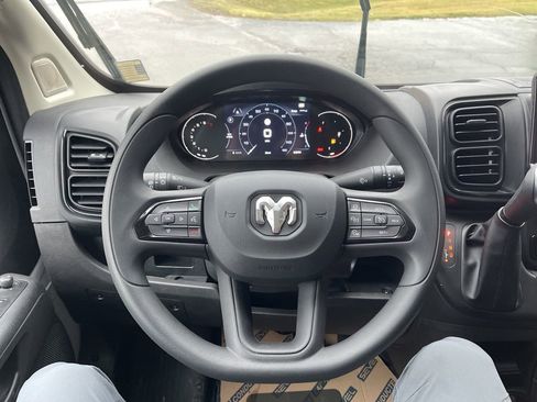 New 2025 RAM ProMaster 2500 w/ Premium Convenience Group image 12