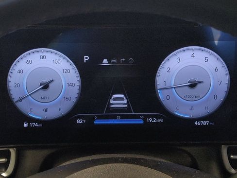 Used 2025 Hyundai Elantra SEL FWD image 23