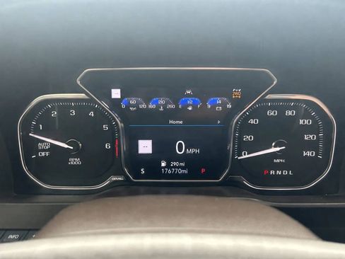 Used 2019 GMC Sierra 1500 Denali w/ Denali Ultimate Package AWD/4WD image 11