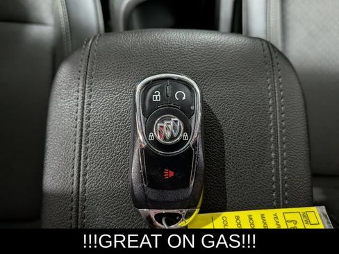 Used 2023 Buick Encore GX Preferred w/ Cold Weather Comfort Package AWD/4WD image 36