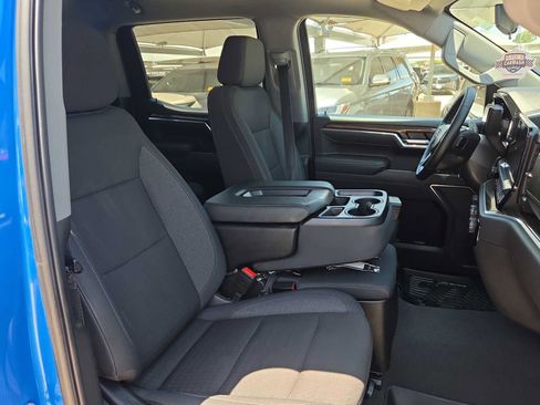 Used 2025 Chevrolet Silverado 1500 RST RWD image 18