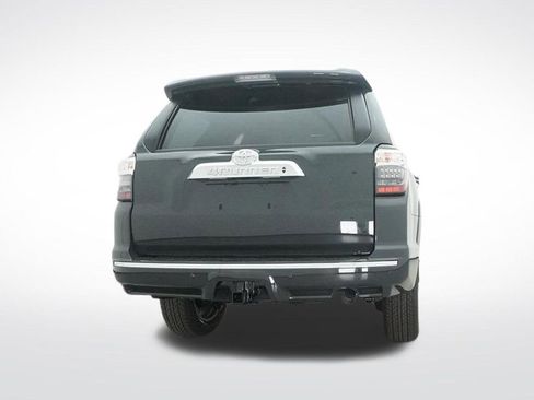 Used 2024 Toyota 4Runner Limited AWD/4WD image 27