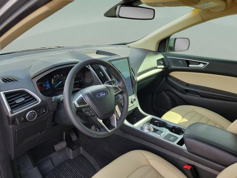 Certified 2024 Ford Edge SEL w/ Convenience Package image 7