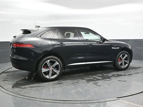 Used 2020 Jaguar F-PACE S image 2