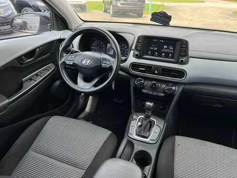 Used 2019 Hyundai Kona SE FWD image 14