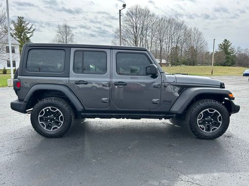 Used 2022 Jeep Wrangler Unlimited Sport image 2