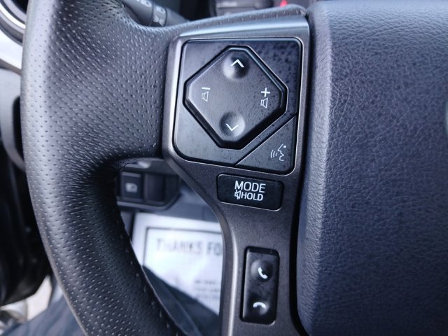 Used 2019 Toyota Tacoma TRD Off-Road w/ Technology Package AWD/4WD image 20