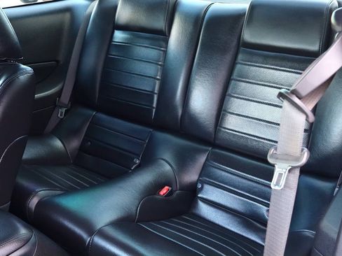 Used 2009 Ford Mustang Shelby GT500 RWD image 24