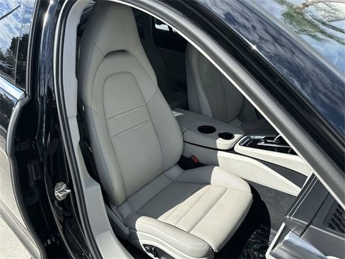 Used 2022 Porsche Panamera 4S image 28