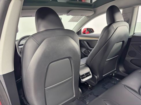 Used 2022 Tesla Model 3 image 35