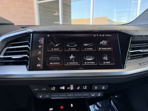 Used 2024 Audi Q4 e-tron Premium image 19