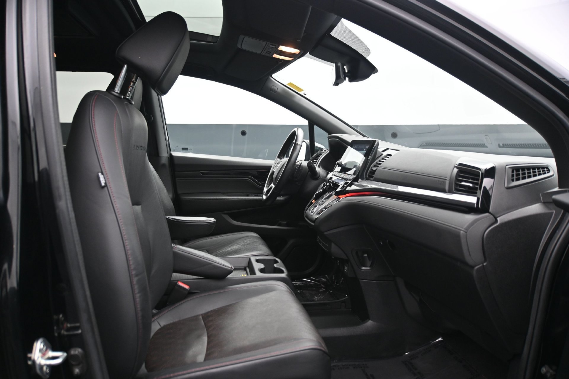 Used 2024 Honda Odyssey EX-L image 13