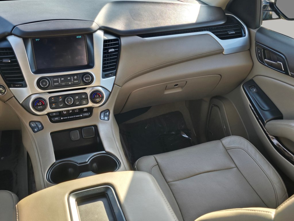 Used 2019 GMC Yukon XL SLT w/ Open Road Package AWD/4WD image 4