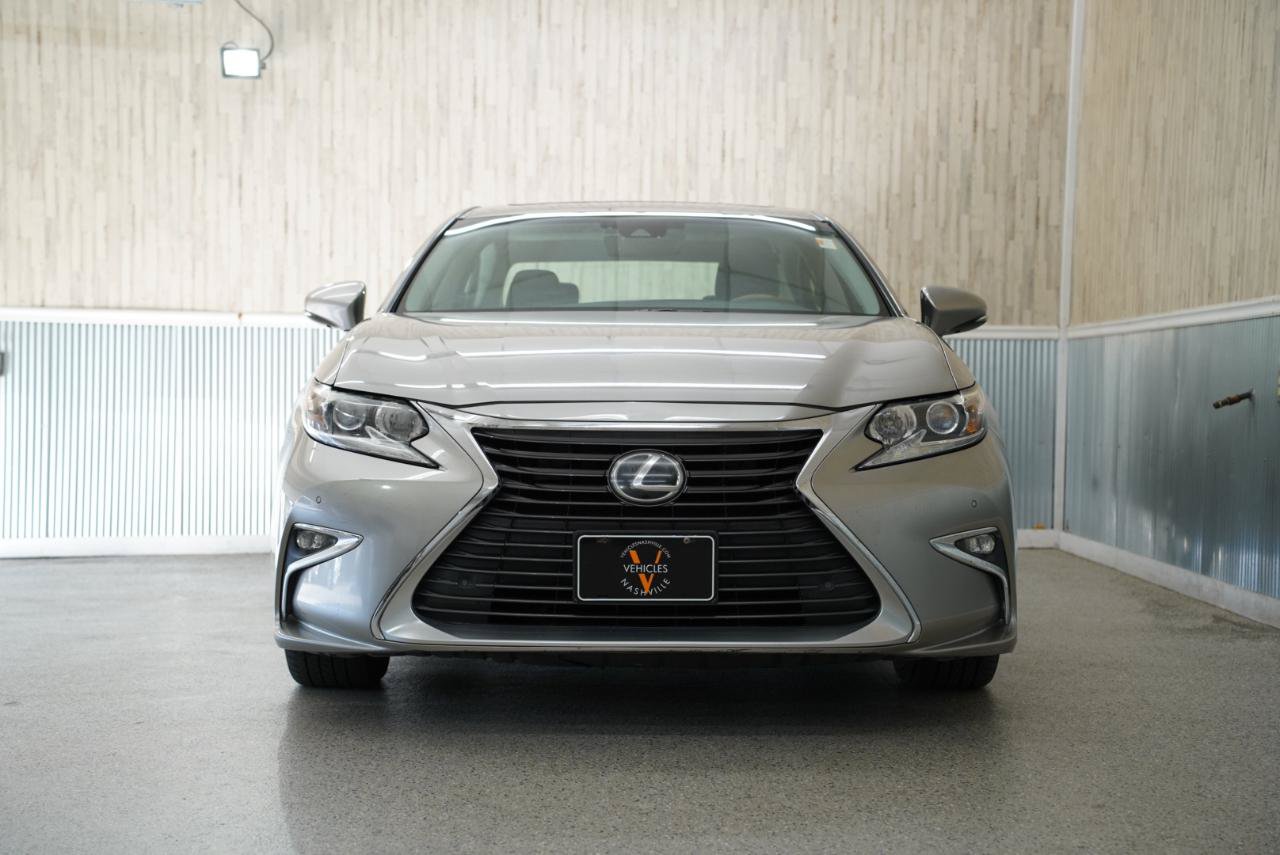 Used 2016 Lexus ES 350 FWD image 2