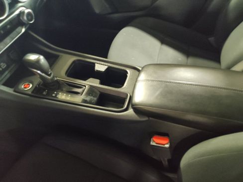 Used 2024 Nissan Sentra S FWD image 26