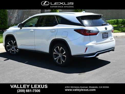 Certified 2020 Lexus RX 350L FWD w/ Premium Package image 4