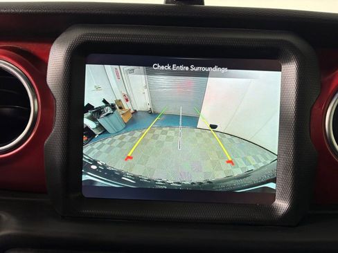 Used 2022 Jeep Wrangler Unlimited Rubicon w/ LED Lighting Group image 18