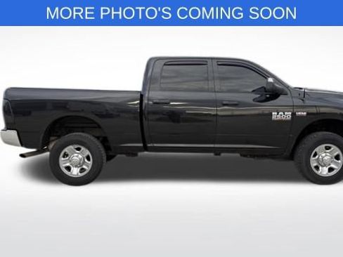 Used 2018 RAM 2500 Tradesman w/ Chrome Appearance Group image 3