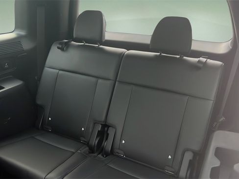 Used 2024 Hyundai Santa Fe Limited image 12