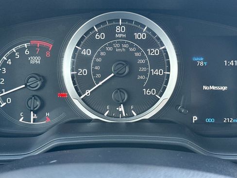 Used 2020 Toyota Corolla LE w/ Carpet Mat Package (TMS) image 22