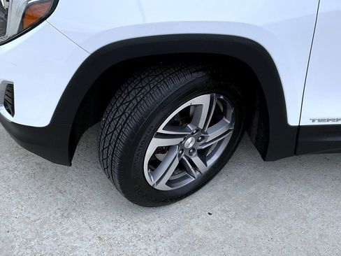 Used 2019 GMC Terrain SLT w/ Preferred Package image 24