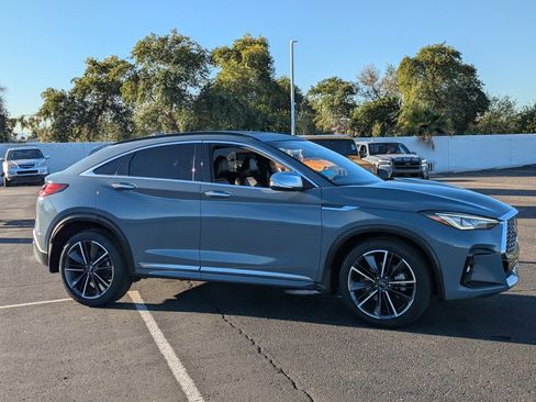 Certified 2025 INFINITI QX55 Luxe w/ Accent Package image 8