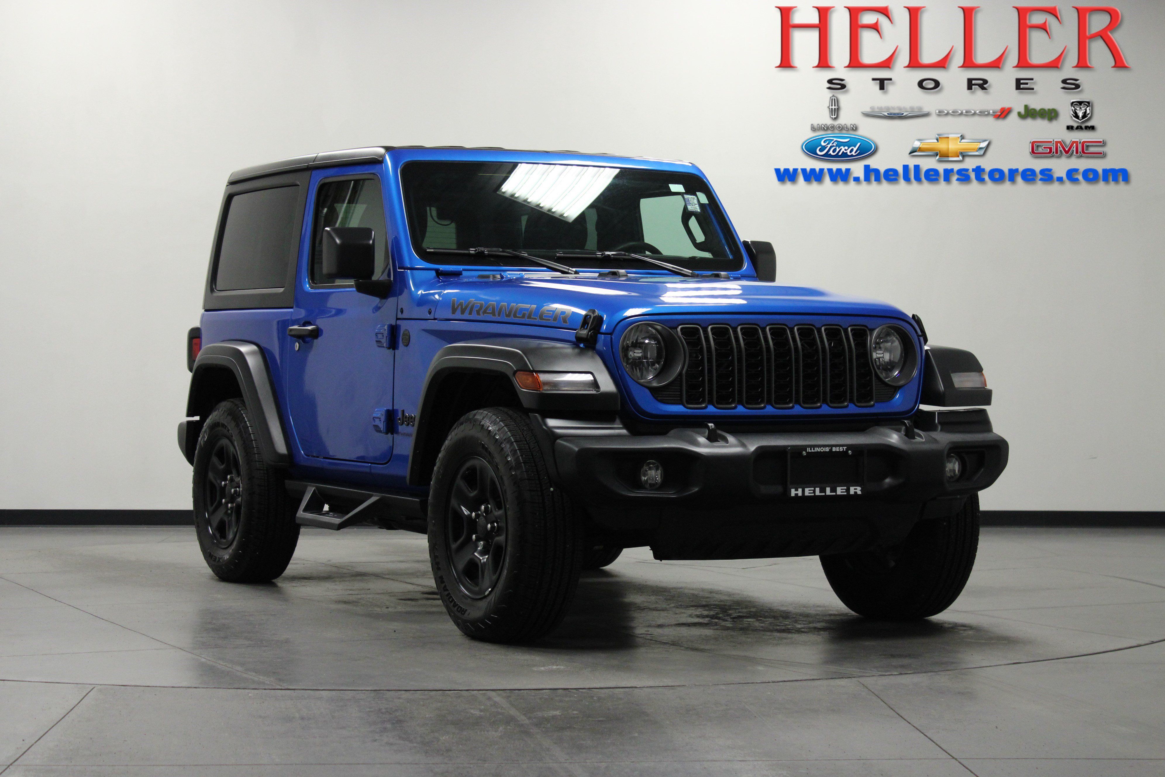 Used 2025 Jeep Wrangler Sport AWD/4WD image 1