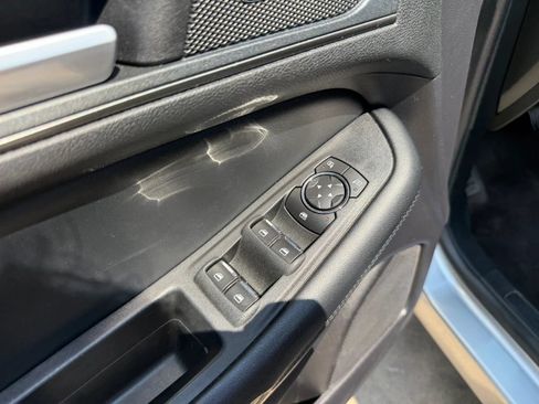 Used 2020 Ford Edge SE FWD image 20