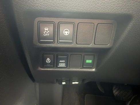 Used 2019 Nissan Rogue Sport SL AWD/4WD image 24
