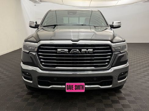Used 2025 RAM 1500 Laramie AWD/4WD image 6
