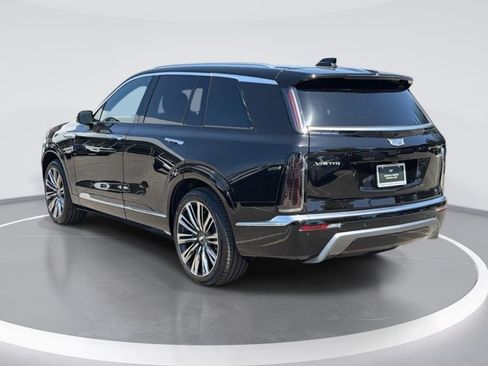 Certified 2026 Cadillac Vistiq Premium Luxury AWD/4WD image 5