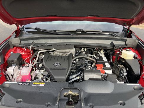 Used 2025 Toyota Grand Highlander FWD image 38