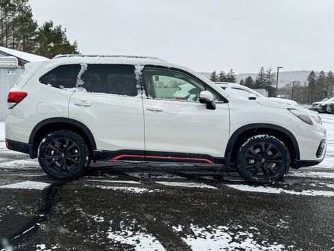 Used 2019 Subaru Forester Sport image 2