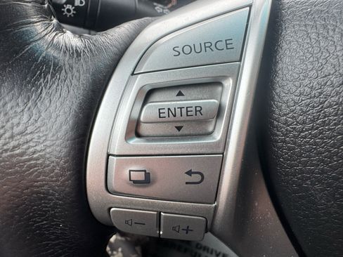 Used 2018 Nissan Altima 2.5 SV image 17