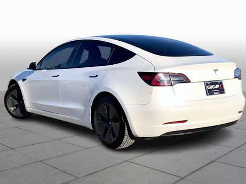 Used 2021 Tesla Model 3 Standard Range Plus image 11