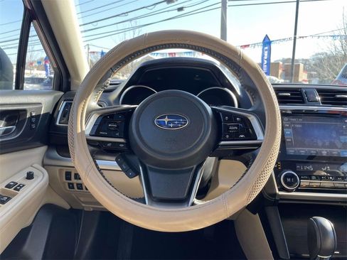 Used 2018 Subaru Outback 2.5i Limited image 20