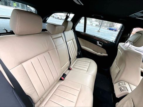Used 2013 Mercedes-Benz E 350 E 350 Sport image 19