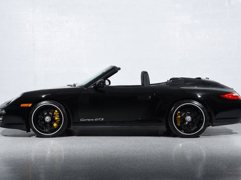 Used 2011 Porsche 911 Carrera GTS RWD image 12