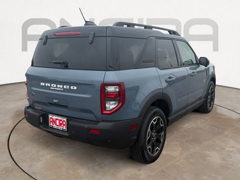 Used 2025 Ford Bronco Sport Outer Banks w/ Outer Banks Tech Package+ AWD/4WD image 11
