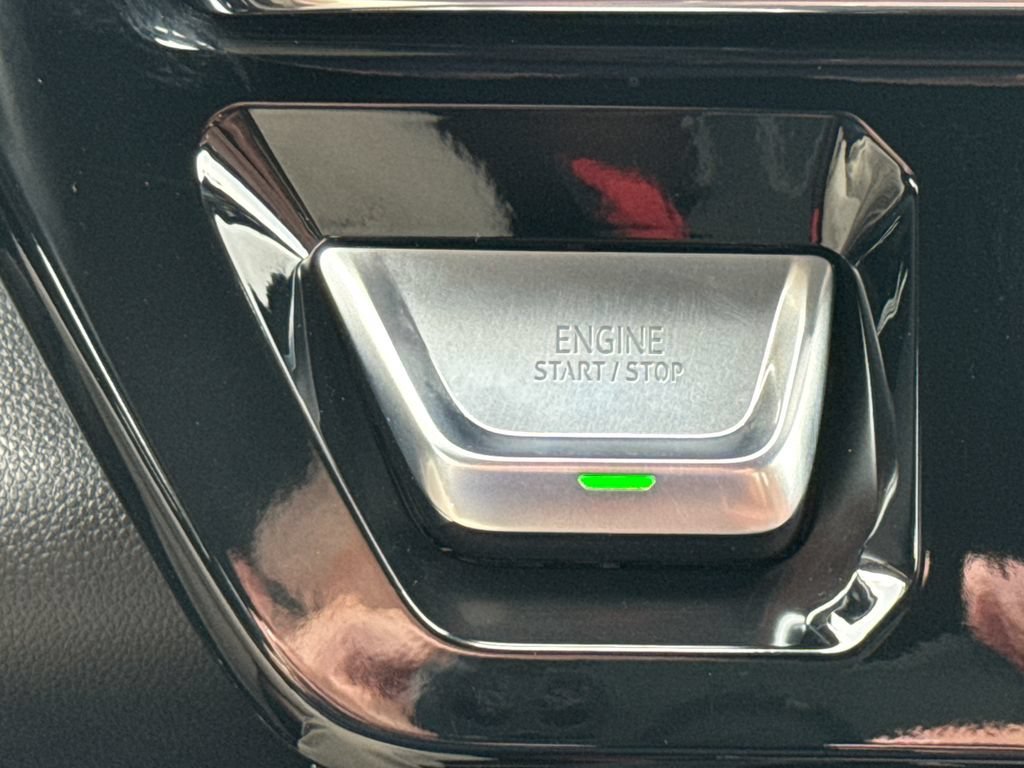 Certified 2024 GMC Sierra 1500 Denali Ultimate AWD/4WD image 35