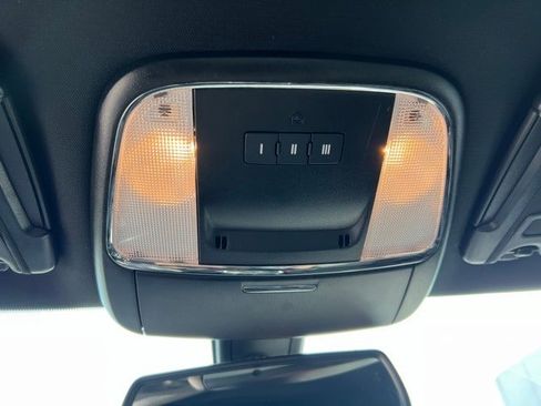 Certified 2023 Dodge Charger GT image 17