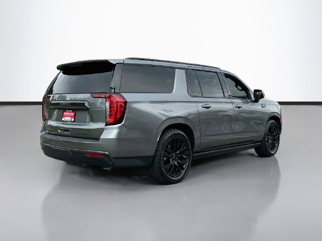 Used 2021 GMC Yukon XL AT4 w/ AT4 Premium Plus Package AWD/4WD image 5
