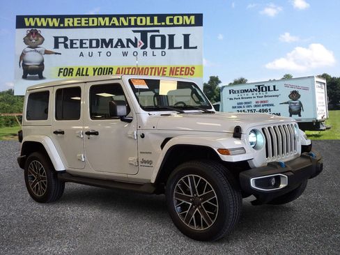 Certified 2023 Jeep Wrangler Unlimited Sahara w/ Cold Weather Group AWD/4WD image 1
